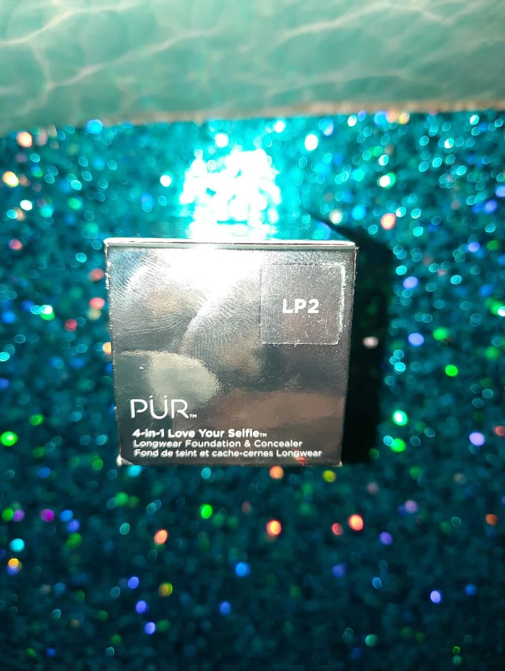 4-in-1 Love Your Selfie Foundation & Concealer — LP2